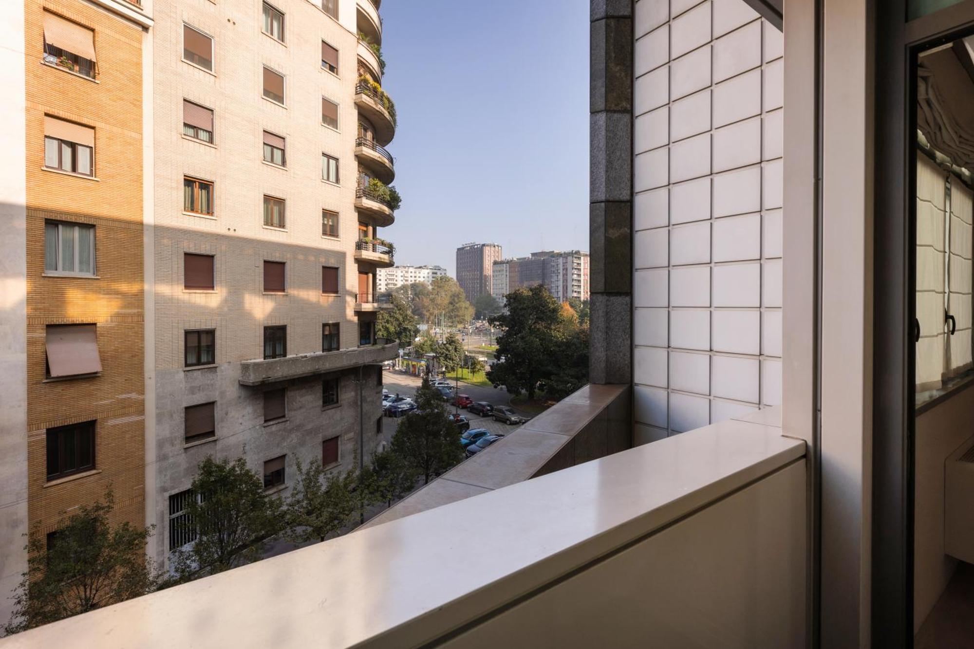 Apartamento Ampio Bilocale Repubblica - Mirable Pm Milán Exterior foto